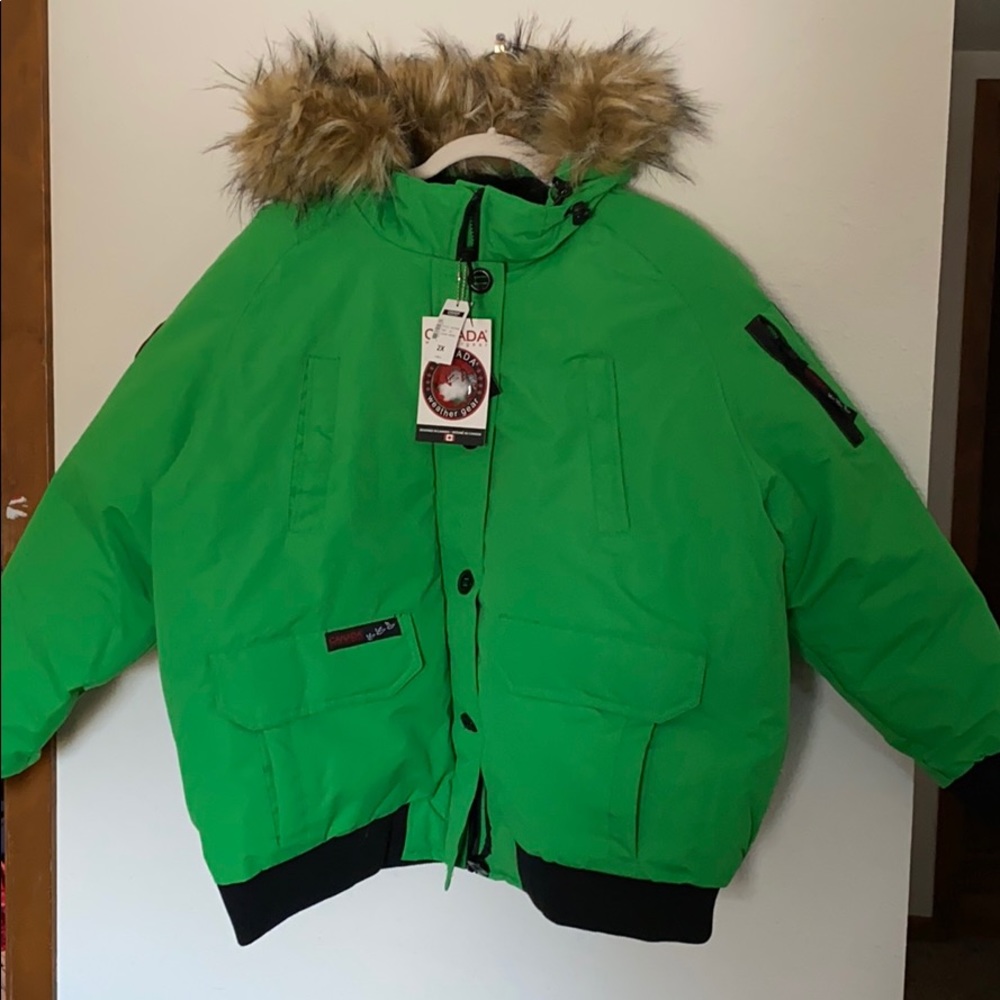 NWT Canada Weather Gear Jacket